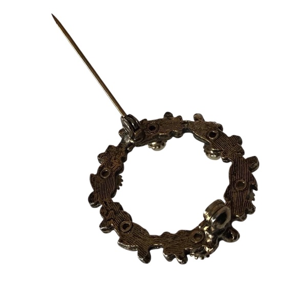 Pear Floral Brooch Round Wreath Gold Tone Costume Fashion Jewelry Vintage - Picture 7 of 9